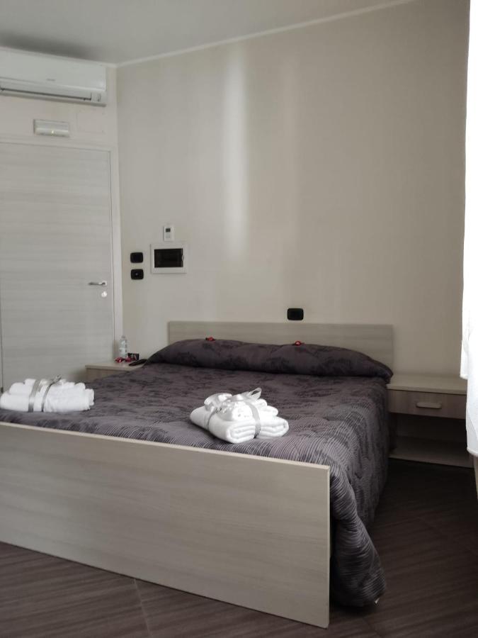 Civico 83 Bed and Breakfast Reggio di Calabria Exteriör bild