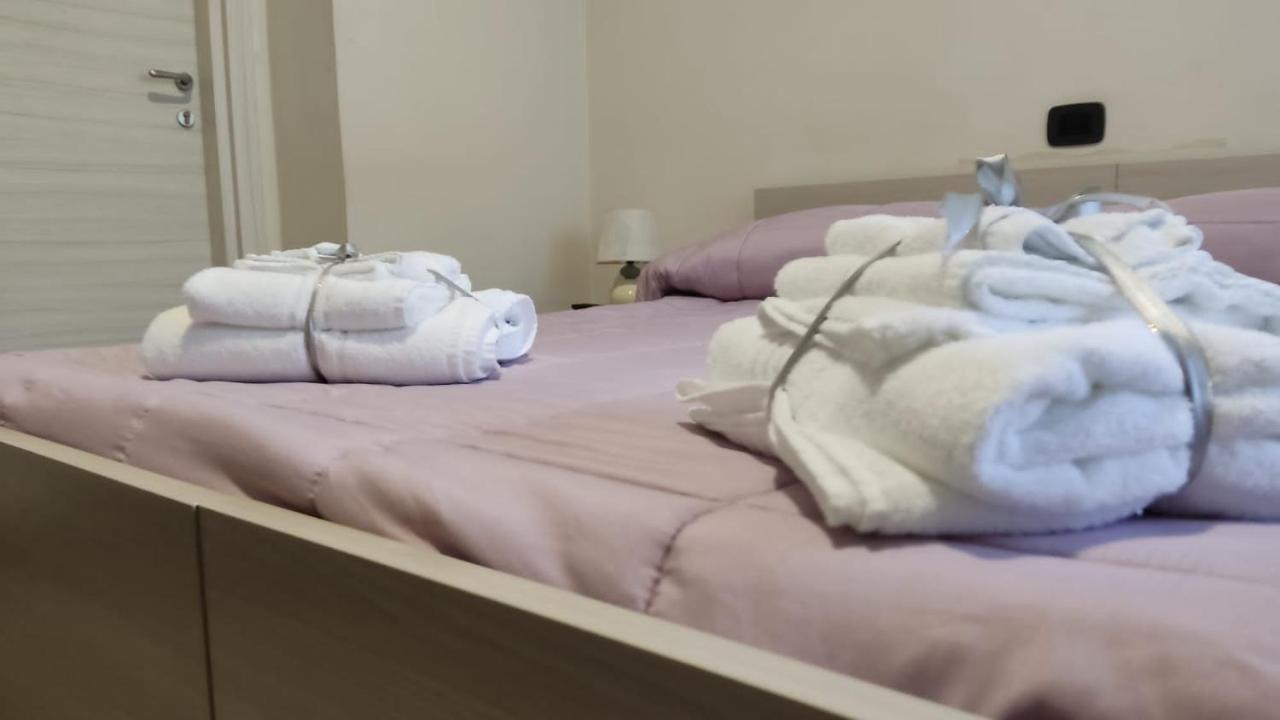 Civico 83 Bed and Breakfast Reggio di Calabria Exteriör bild