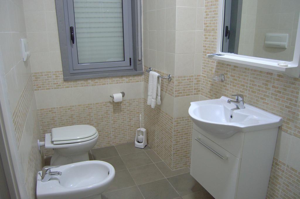 Civico 83 Bed and Breakfast Reggio di Calabria Exteriör bild